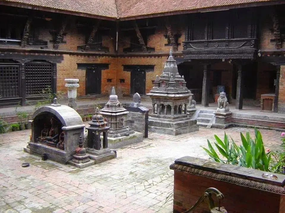 Chusya Bahal, Gunakar Vihar